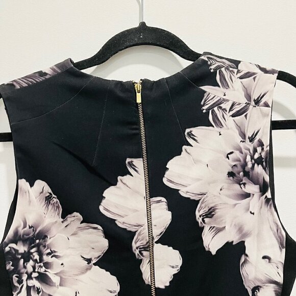 H&M Floral Sleeveless Pleated V Neck Midi Sheath Dress | office Business Casual - Picture 7 of 10